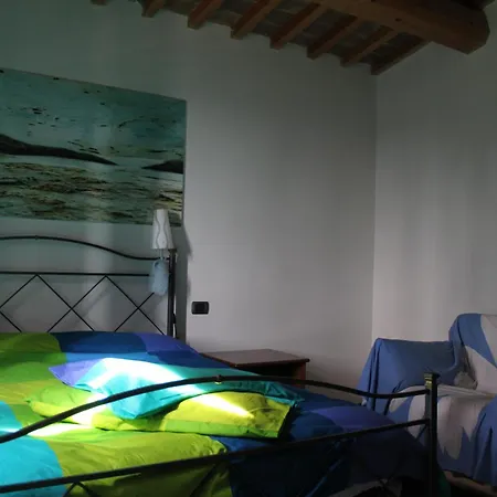 Летний дом Agriturismo La Valle Del Vento Urbino Урбино