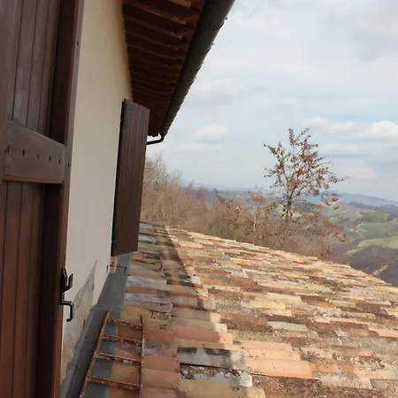 Летний дом Agriturismo La Valle Del Vento Urbino *