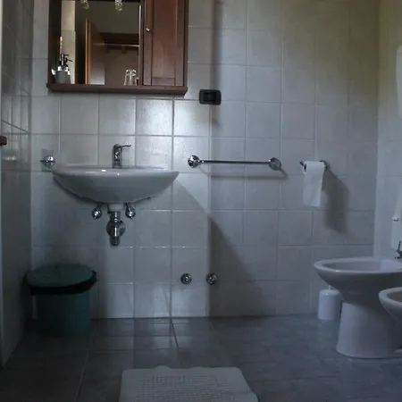 Agriturismo La Valle Del Vento Urbino Летний дом