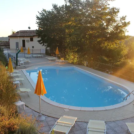 Agriturismo La Valle Del Vento Urbino Летний дом