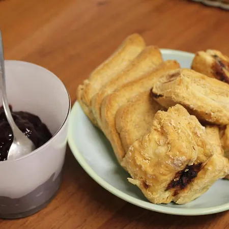 Agriturismo La Valle Del Vento Urbino * Урбино